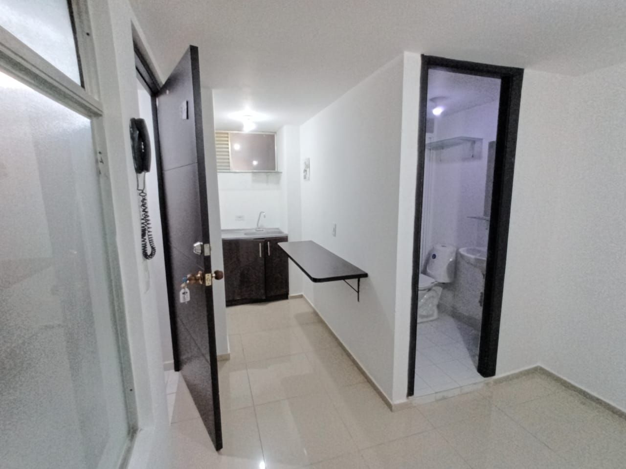 Apartaestudio en arriendo Antioquia Medellín Belen 16 m2 Habitaciones 0 Baños 1 Garajes 0 Precio $1000000