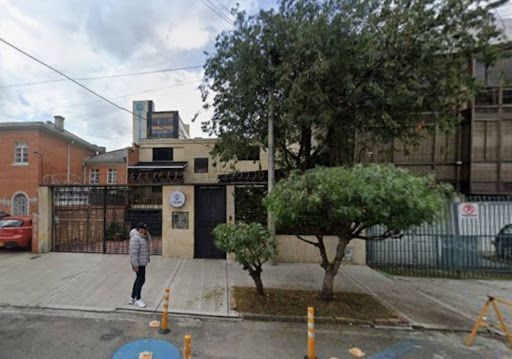 Casa en venta Cundinamarca Bogotá San Felipe 420 m2 Habitaciones 3 Baños 5 Garajes 2 Precio $2800000000