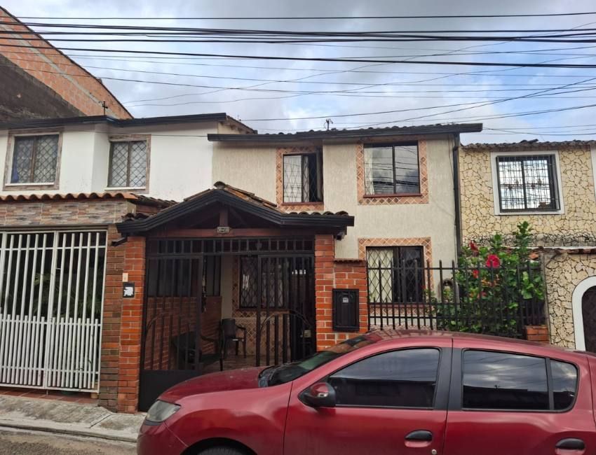 Casa en venta Santander Floridablanca Urbanizacion Los Andes 80 m2 Habitaciones 4 Baños 3 Garajes 1 Precio $480000000