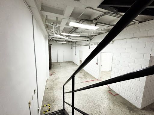 Bodega en arriendo Antioquia Envigado Las Vegas 241 m2 Habitaciones 0 Baños 2 Garajes 2 Precio $10000000