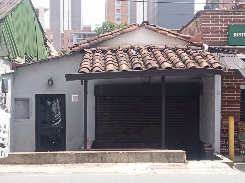 Local en arriendo Antioquia Sabaneta Holanda 198 m2 Habitaciones 0 Baños 2 Garajes 0 Precio $8000000
