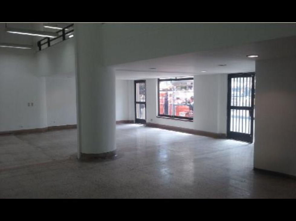 Local en arriendo Cundinamarca Bogotá Samper 232 m2 Habitaciones 0 Baños 2 Garajes 1 Precio $12610829
