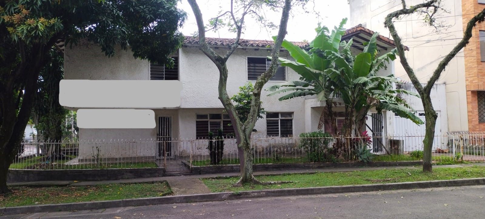 Casa en venta Valle Del Cauca Cali La Flora 253 m2 Habitaciones 6 Baños 3 Garajes 0 Precio $650000000