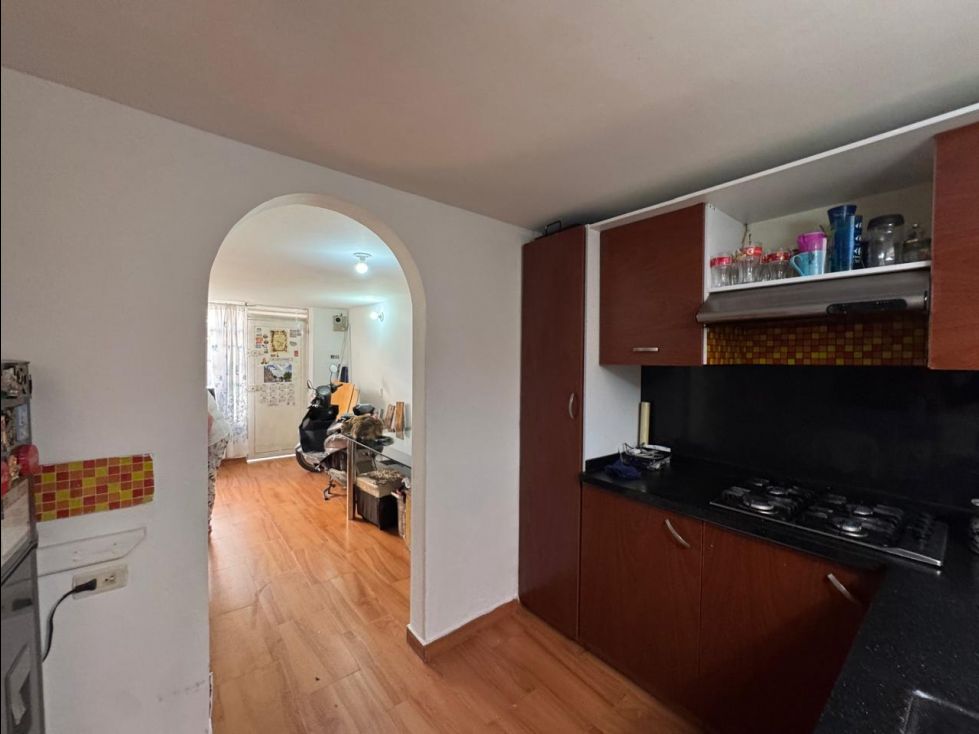 Casa en venta Cundinamarca Bogotá Campo Alegre 65 m2 Habitaciones 4 Baños 2 Garajes 0 Precio $269000000