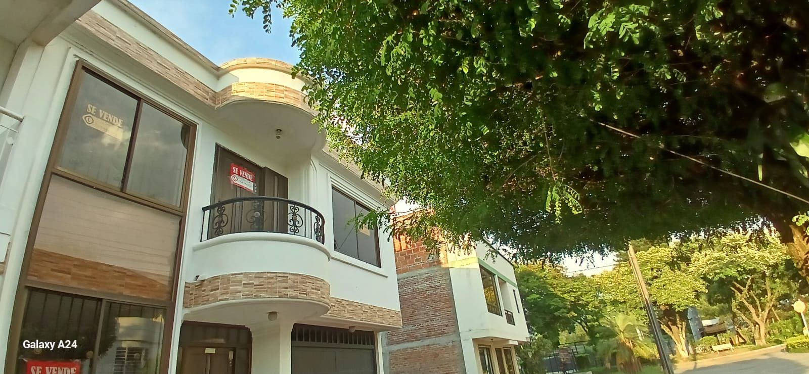 Casa en venta Valle Del Cauca Palmira Las Flores 160 m2 Habitaciones 3 Baños 3 Garajes 1 Precio $615000000