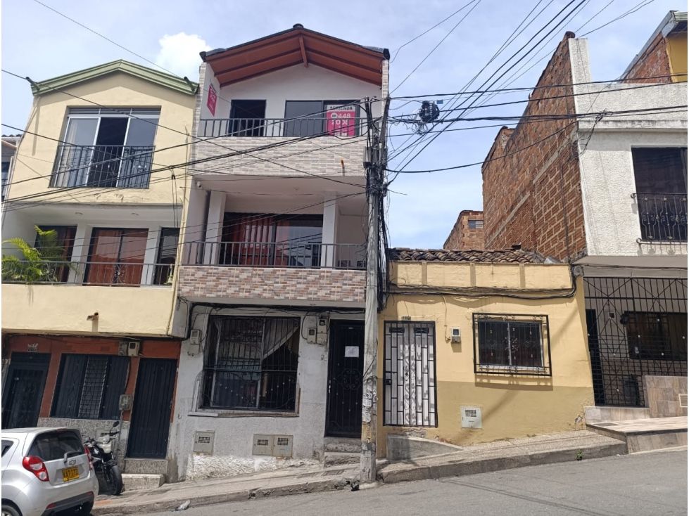 Apartamento en arriendo Antioquia Bello Nazareth 82 m2 Habitaciones 3 Baños 1 Garajes 0 Precio $1500000