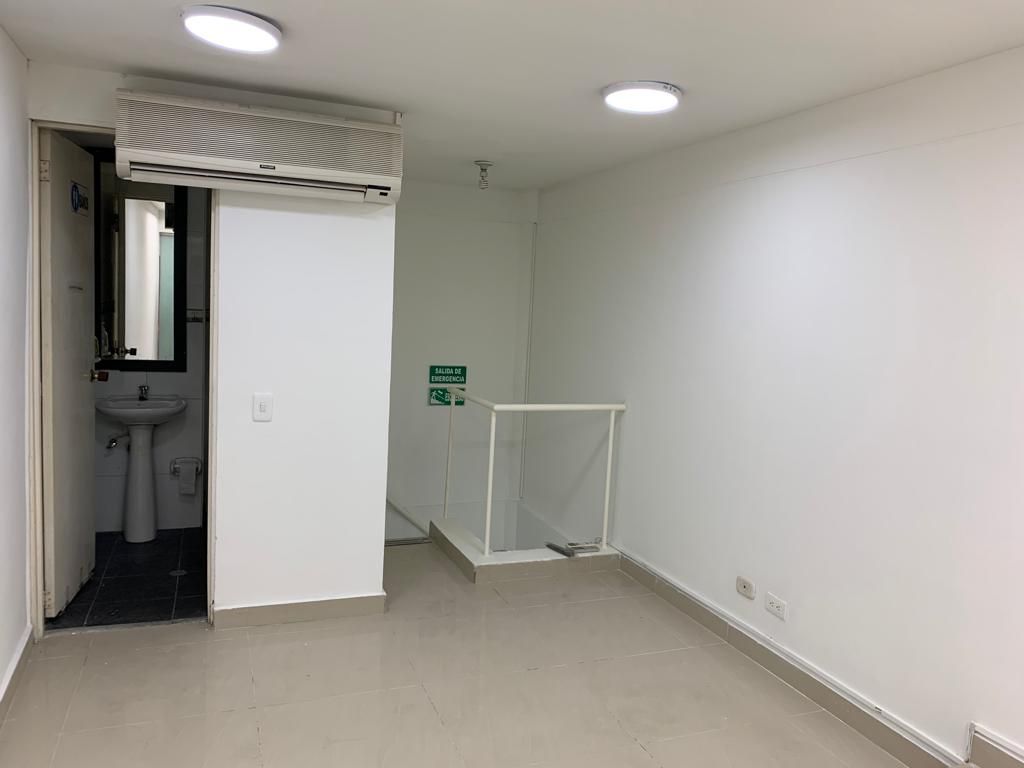 Local en arriendo Antioquia Medellín Simesa 36 m2 Habitaciones 0 Baños 1 Garajes 0 Precio $6300000