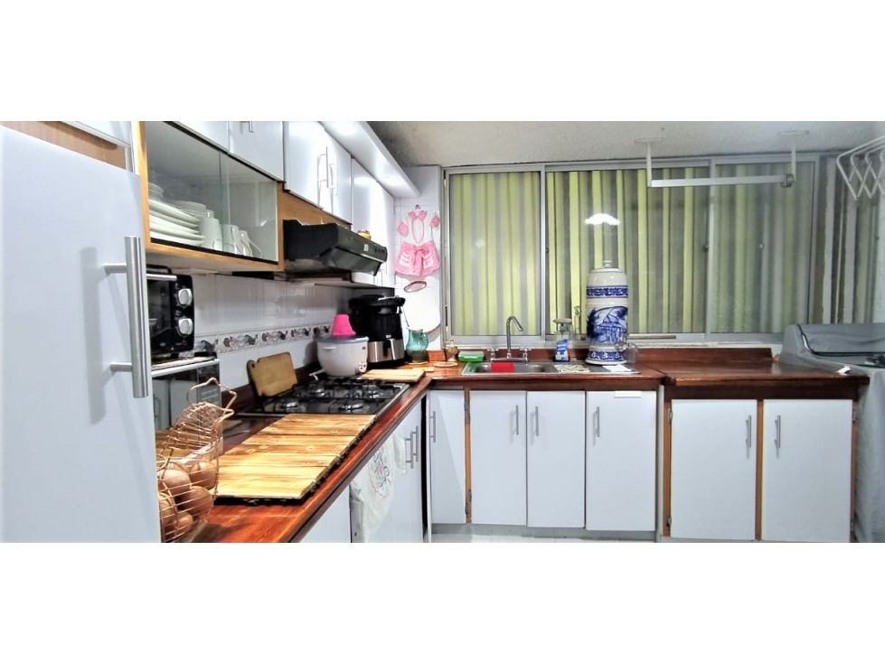 Apartamento en venta Caldas Manizales Cr Torres De Avila Iv Et 76 m2 Habitaciones 3 Baños 2 Garajes 0 Precio $230000000