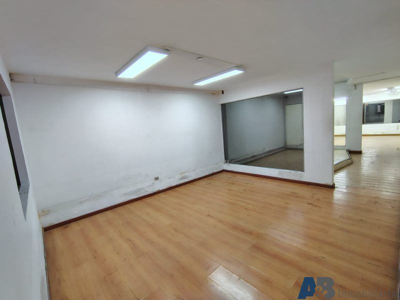 Casa en arriendo Antioquia Envigado San Marcos 350 m2 Habitaciones 5 Baños 5 Garajes 0 Precio $10000000