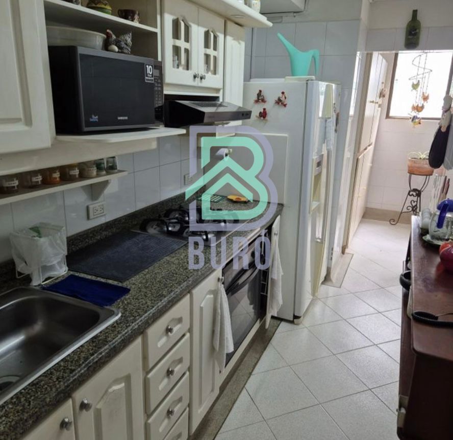 Apartamento en venta Antioquia Medellín La Castellana 135 m2 Habitaciones 3 Baños 2 Garajes 1 Precio $650000000