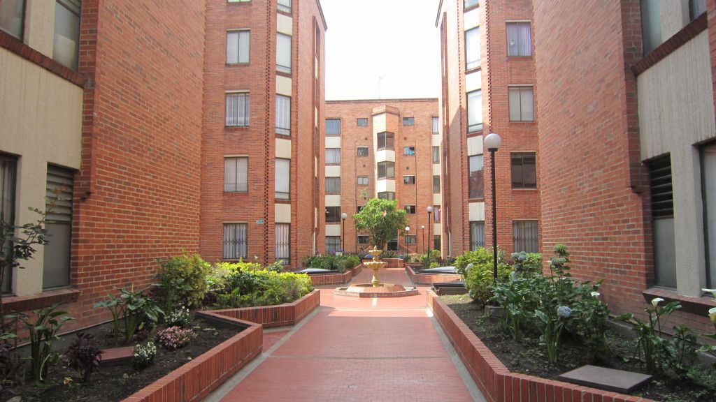 Apartamento en venta Cundinamarca Bogotá Modelia Occidental 68 m2 Habitaciones 3 Baños 2 Garajes 1 Precio $415000000