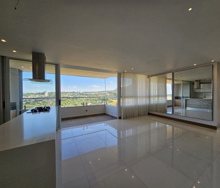 Apartamento en venta Valle Del Cauca Cali Parcelacion Cerros La Buitrera 147 m2 Habitaciones 3 Baños 4 Garajes 2 Precio $900000000