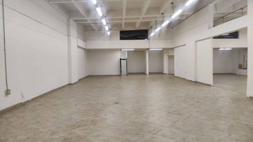 Local en arriendo Antioquia Medellín La Candelaria 200 m2 Habitaciones 0 Baños 2 Garajes 0 Precio $11000000