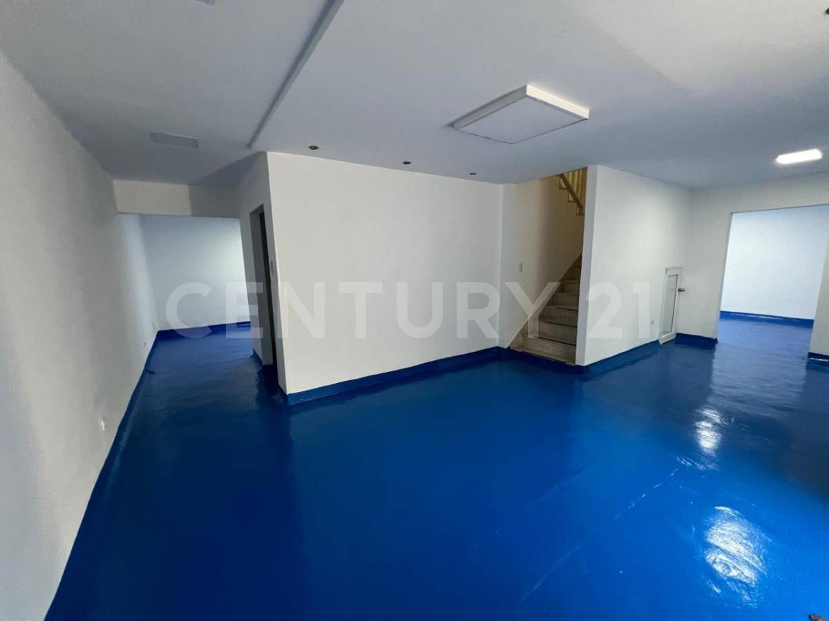 Casa en arriendo Valle Del Cauca Cali Tequendama 350 m2 Habitaciones 8 Baños 3 Garajes 4 Precio $6000000