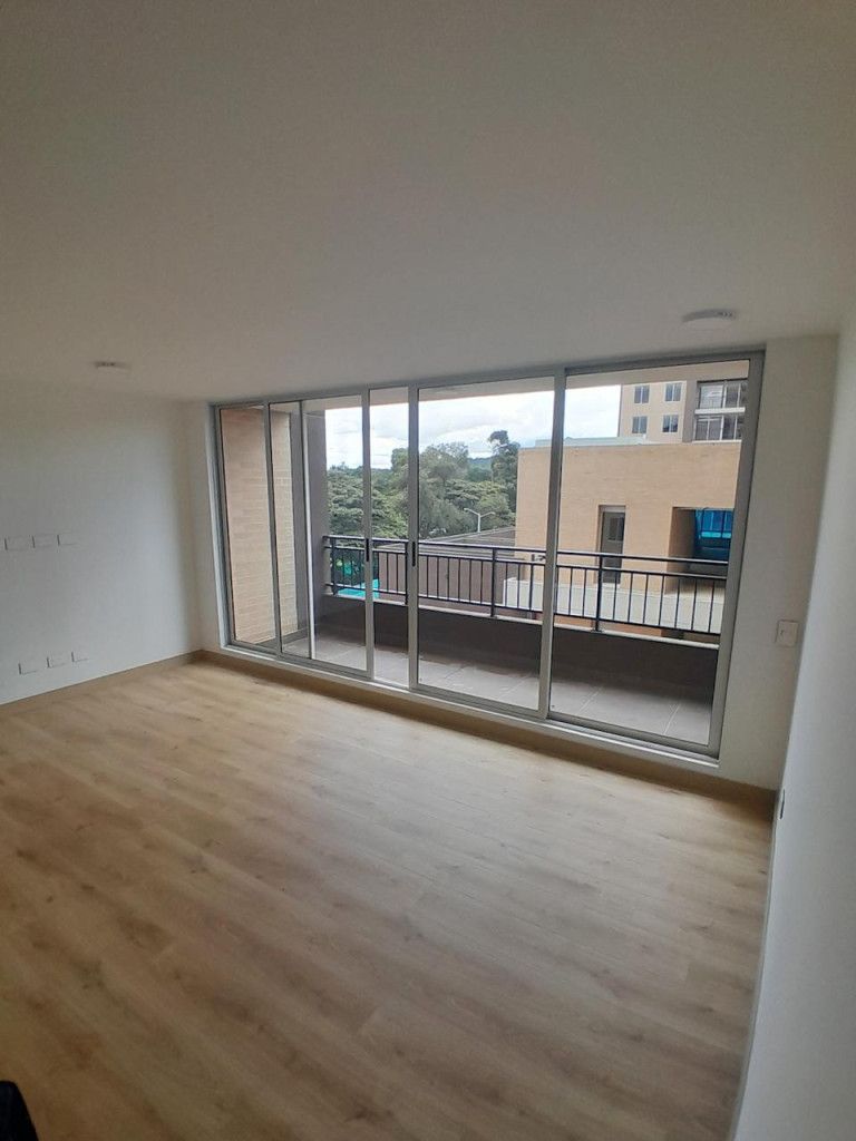 Apartamento en arriendo Cundinamarca Bogotá Casa Blanca 90 m2 Habitaciones 3 Baños 2 Garajes 1 Precio $3800000
