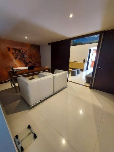 Oficina en venta Antioquia Envigado Envigado 81 m2 Habitaciones 0 Baños 1 Garajes 1 Precio $700000000