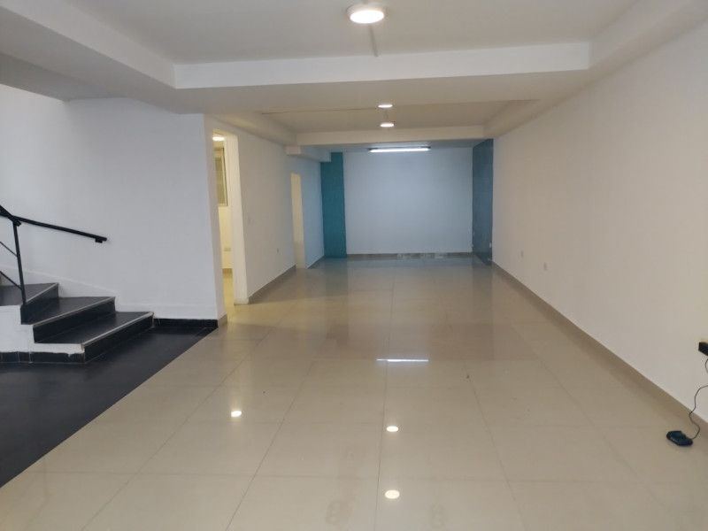 Casa en arriendo Cundinamarca Bogotá El Espartillal 166 m2 Habitaciones 6 Baños 6 Garajes 1 Precio $13000000