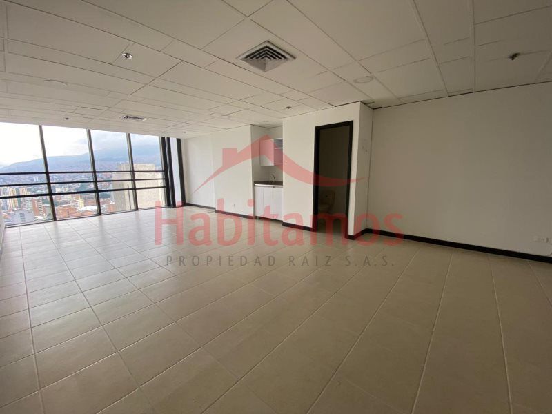 Oficina en venta Antioquia Medellín La Candelaria 54 m2 Habitaciones 0 Baños 1 Garajes 0 Precio $250000000