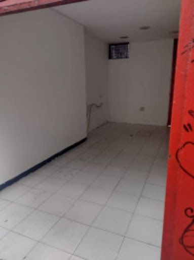 Local en arriendo Cundinamarca Bogotá La Veracruz 12 m2 Habitaciones 0 Baños 1 Garajes 0 Precio $1450000