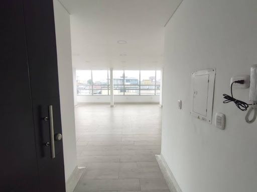 Oficina en arriendo Cundinamarca Bogotá Sears 122 m2 Habitaciones 0 Baños 2 Garajes 0 Precio $5000000