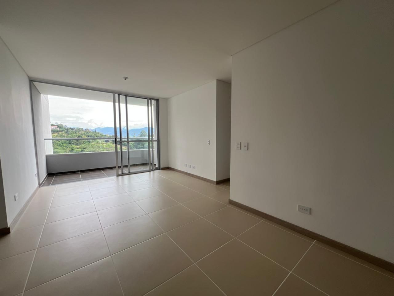 Apartamento en arriendo Antioquia Envigado El Chinguí 80 m2 Habitaciones 3 Baños 2 Garajes 1 Precio $3650000