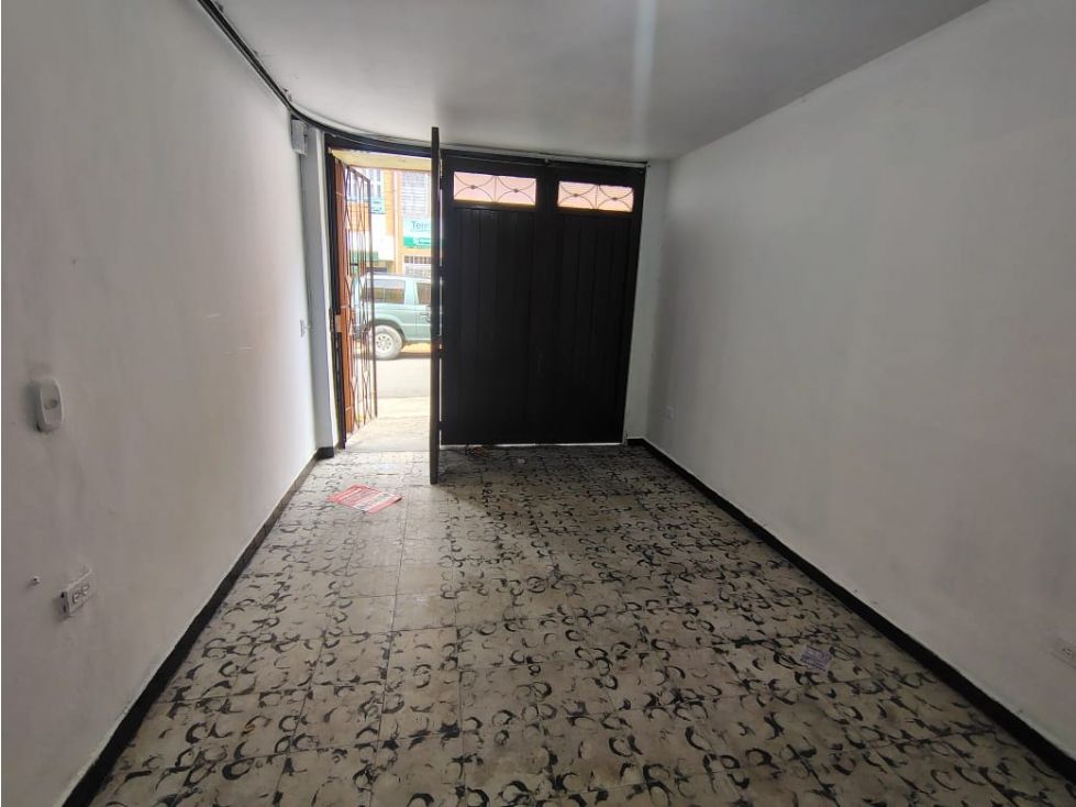 Local en arriendo Antioquia Medellín San Joaquin 22 m2 Habitaciones 0 Baños 1 Garajes 0 Precio $1280000