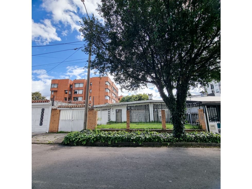 Casa en venta Cundinamarca Bogotá El Contador 300 m2 Habitaciones 7 Baños 6 Garajes 2 Precio $1250000000