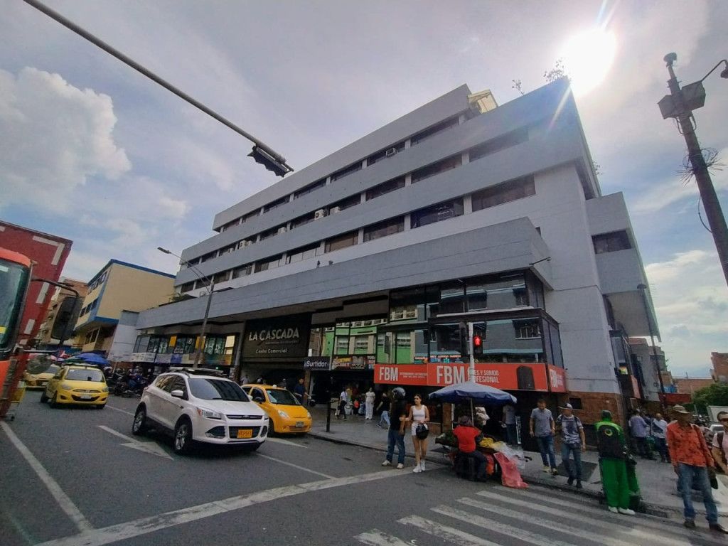 Oficina en arriendo Antioquia Medellín San Benito 52 m2 Habitaciones 0 Baños 1 Garajes 0 Precio $2850000