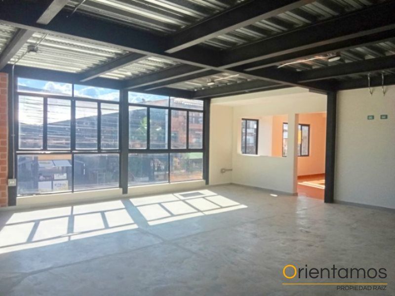 Local en arriendo Antioquia Rionegro San Antonio 128 m2 Habitaciones 0 Baños 0 Garajes 0 Precio $7100000