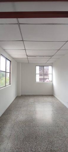 Oficina en arriendo Antioquia Medellín Bolivariana 68 m2 Habitaciones 0 Baños 1 Garajes 0 Precio $3000000