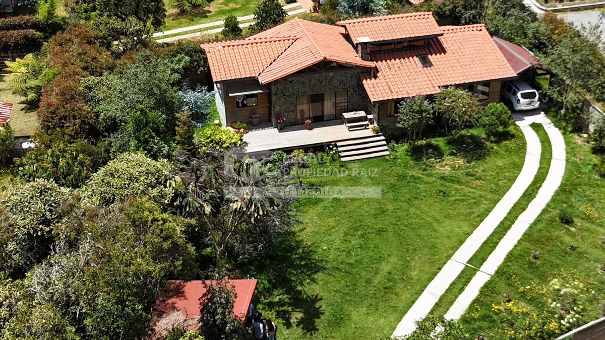 Finca en venta Antioquia Medellín Alto De Misael 1230 m2 Habitaciones 4 Baños 3 Garajes 0 Precio $1250000000