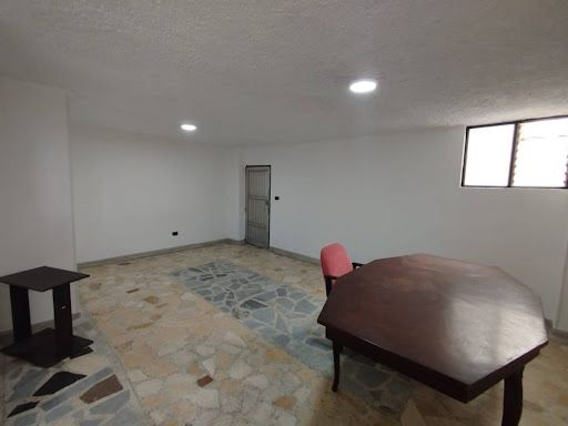 Apartamento en arriendo Antioquia Medellín Florida Nueva 90 m2 Habitaciones 3 Baños 2 Garajes 0 Precio $2300000