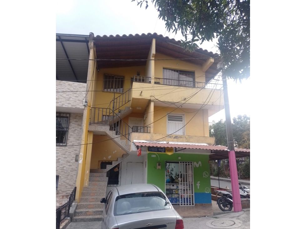 Apartamento en venta Antioquia Medellín Doce De Octubre No1 93 m2 Habitaciones 3 Baños 1 Garajes 1 Precio $235000000