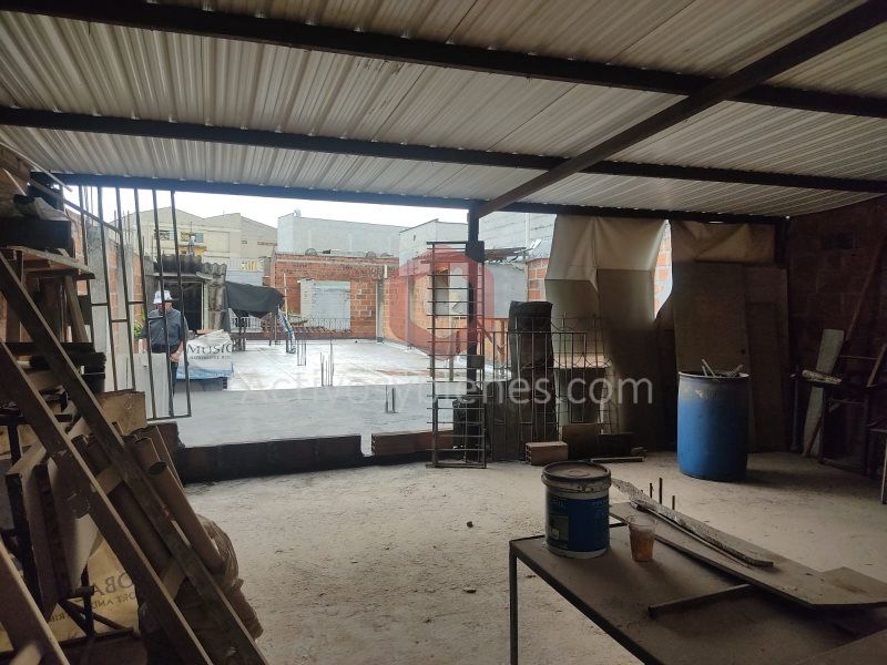 Bodega en arriendo Antioquia Medellín Trinidad 260 m2 Habitaciones 0 Baños 1 Garajes 0 Precio $2000000