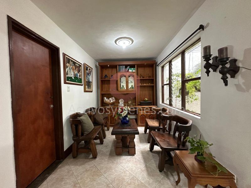 Casa en venta Antioquia Medellín Simon Bolivar 220 m2 Habitaciones 4 Baños 3 Garajes 1 Precio $980000000