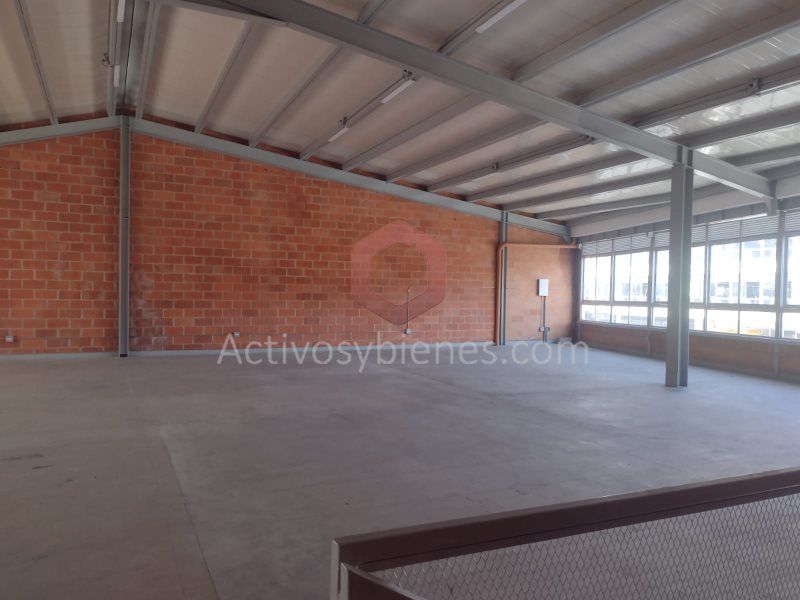 Bodega en arriendo Antioquia Medellín El Danubio 620 m2 Habitaciones 0 Baños 2 Garajes 0 Precio $38000000