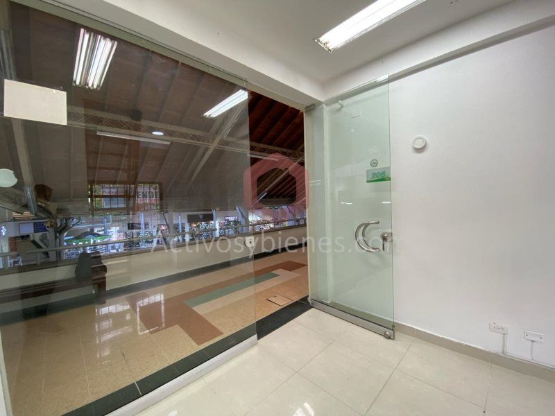 Local en arriendo o venta Antioquia Rionegro Centro 35 m2 Habitaciones 0 Baños 1 Garajes 0 Precio venta $290000000 Precio arriendo $1800000