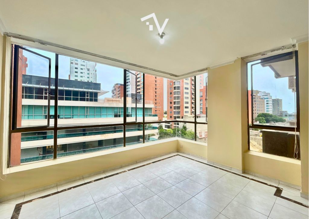 Apartamento en venta Atlántico Barranquilla Altos Del Prado 180 m2 Habitaciones 3 Baños 4 Garajes 2 Precio $680000000