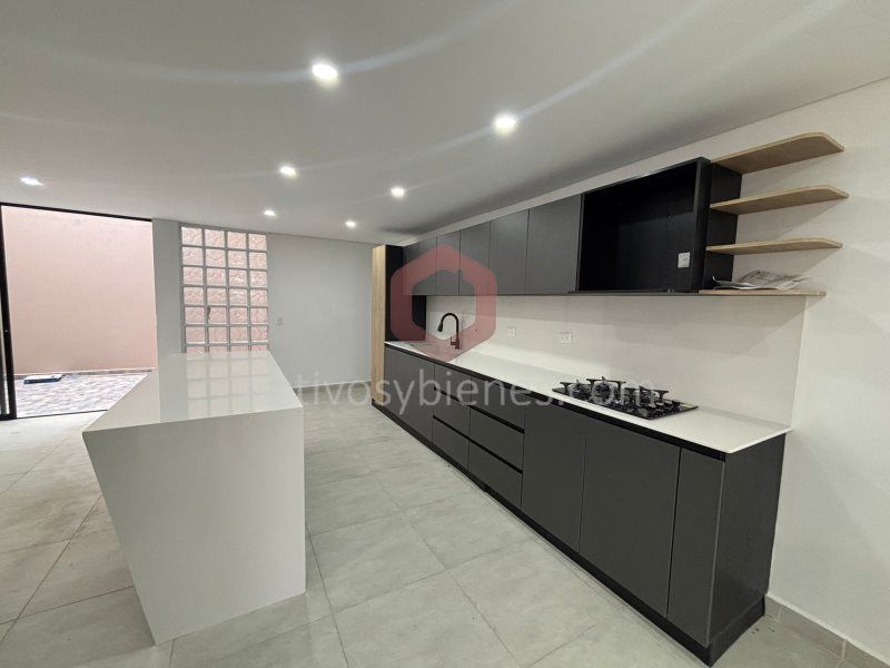 Casa en venta Antioquia La Ceja La Floresta 166 m2 Habitaciones 3 Baños 3 Garajes 1 Precio $650000000