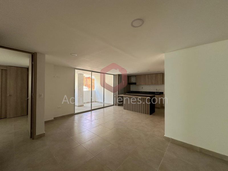 Apartamento en venta Antioquia Medellín La Candelaria 220 m2 Habitaciones 8 Baños 6 Garajes 2 Precio $960000000