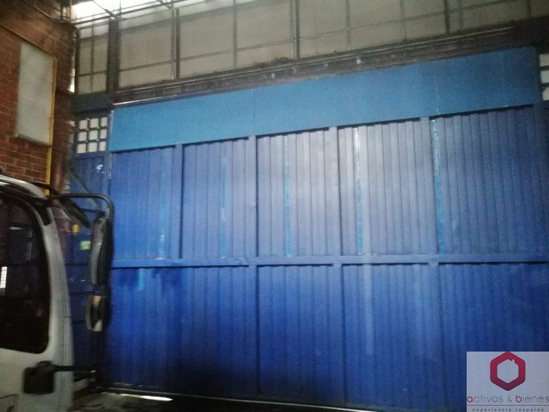 Bodega en venta Antioquia Medellín Guayabal 2017 m2 Habitaciones 0 Baños 8 Garajes 2 Precio $20500000000