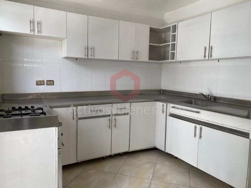 Casa en venta Antioquia Rionegro San Antonio 170 m2 Habitaciones 4 Baños 4 Garajes 2 Precio $810000000