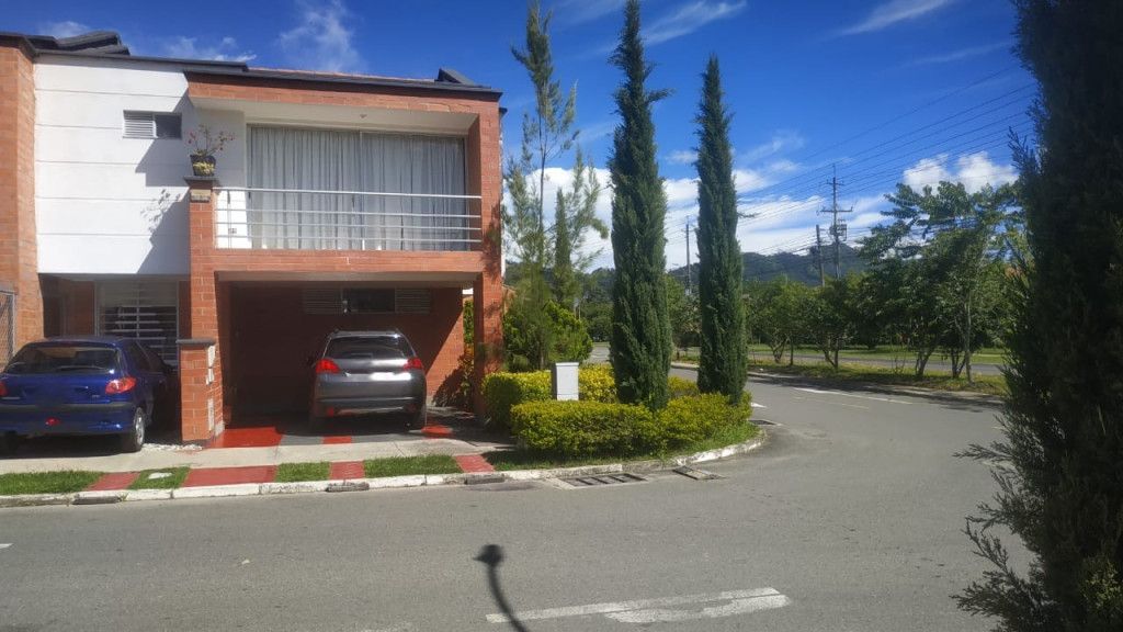Casa en venta Antioquia La Ceja La Ceja 120 m2 Habitaciones 3 Baños 3 Garajes 0 Precio $750000000