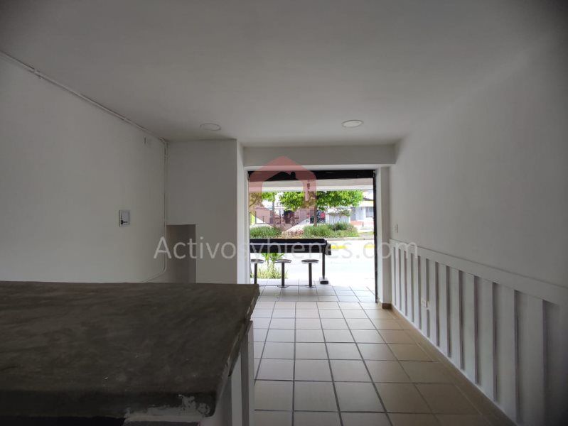 Local en arriendo Antioquia Medellín Urbanizacion Barcelona 30 m2 Habitaciones 0 Baños 1 Garajes 0 Precio $2100000