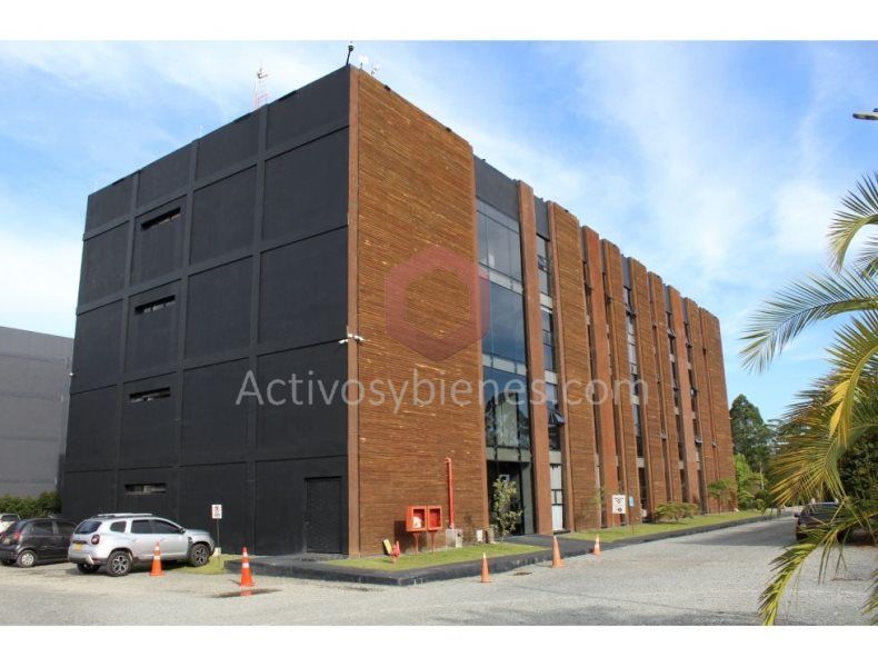 Edificio en venta Antioquia Rionegro Centro 3400 m2 Habitaciones 0 Baños 10 Garajes 0 Precio $23800000000