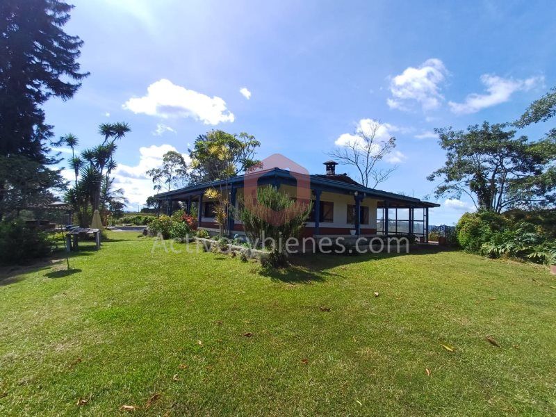 Casa en venta Antioquia Marinilla Vereda Alto Del Chocho 11650 m2 Habitaciones 3 Baños 2 Garajes 0 Precio $980000000