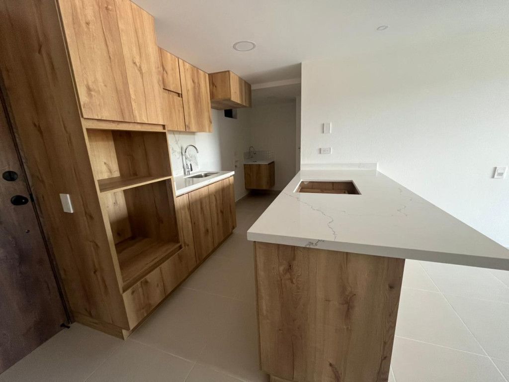 Apartamento en venta Antioquia El Carmen De Viboral El Carmen De Viboral 61 m2 Habitaciones 2 Baños 2 Garajes 1 Precio $330160000