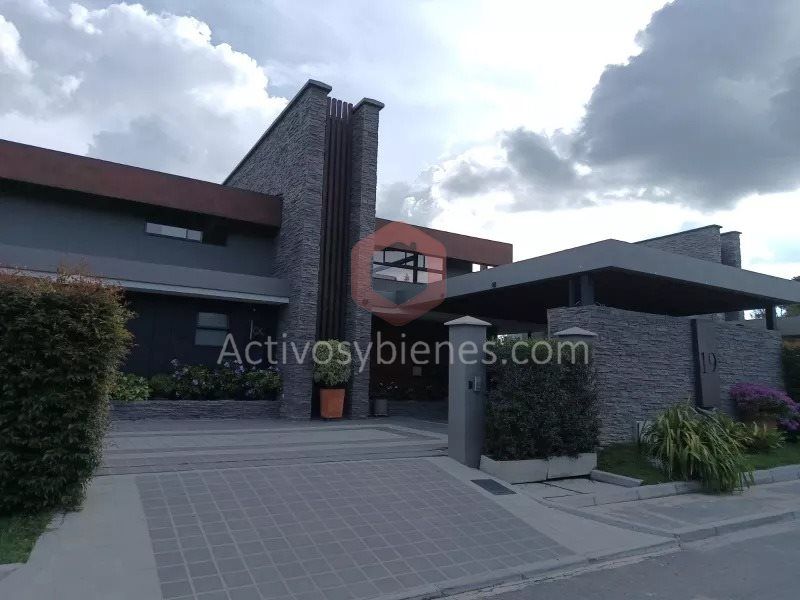 Casa en venta Antioquia Rionegro Rionegro 591 m2 Habitaciones 4 Baños 3 Garajes 2 Precio $2380000000