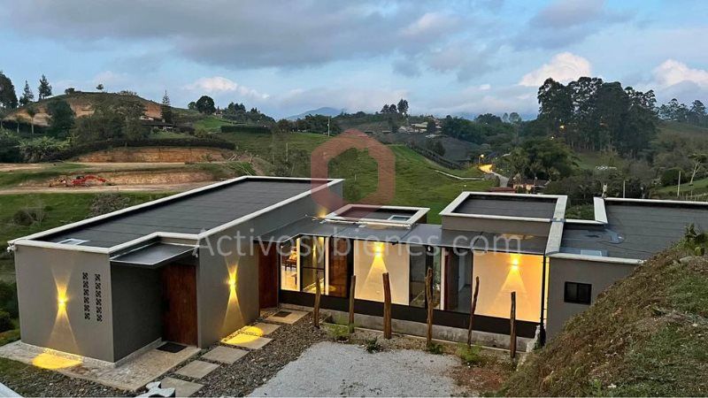 Casa en venta Antioquia El Carmen De Viboral Vereda Quirama 3170 m2 Habitaciones 3 Baños 3 Garajes 2 Precio $1200000000