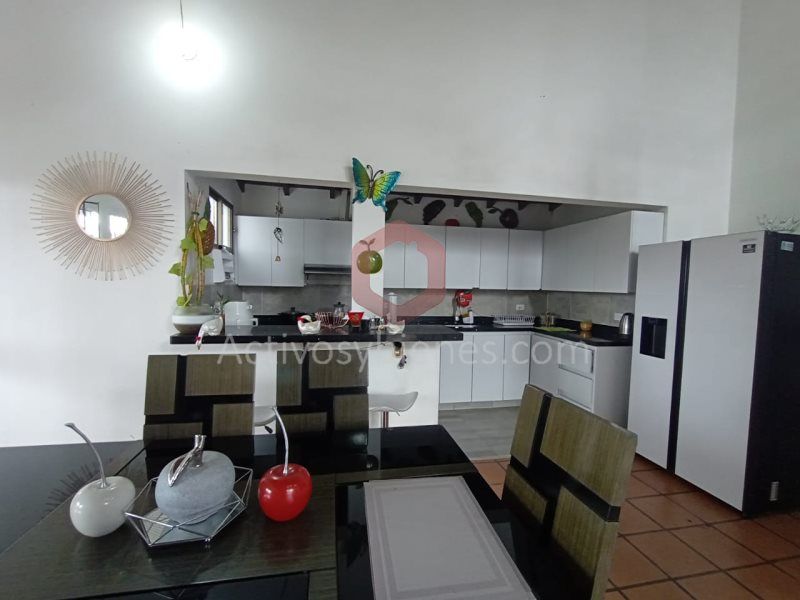 Casa en venta Antioquia El Carmen De Viboral Vereda Betania 1180 m2 Habitaciones 4 Baños 4 Garajes 0 Precio $900000000